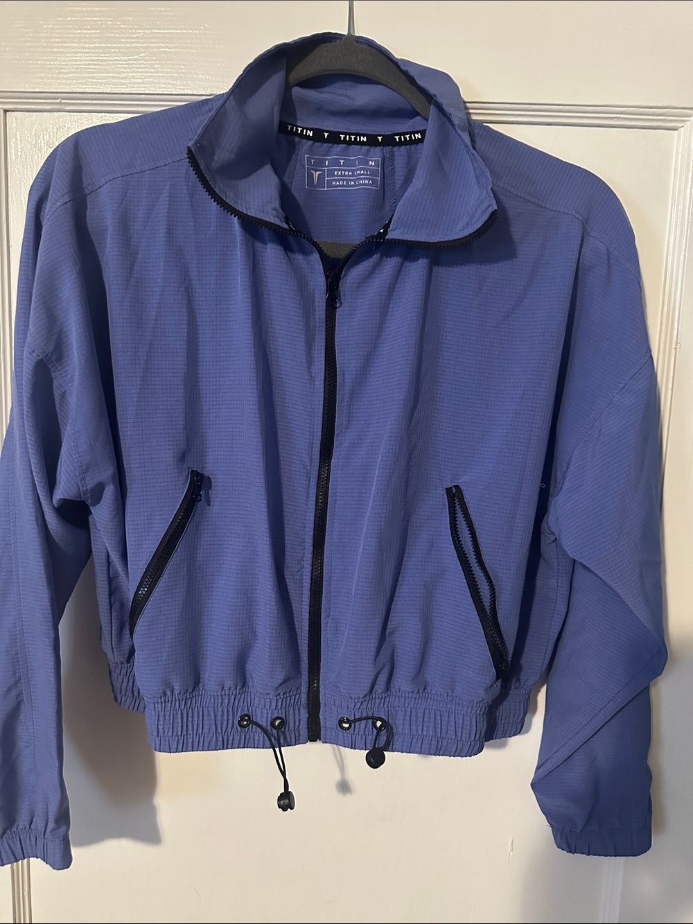 Women’s Blue Zip-Front Lightweight Jacket